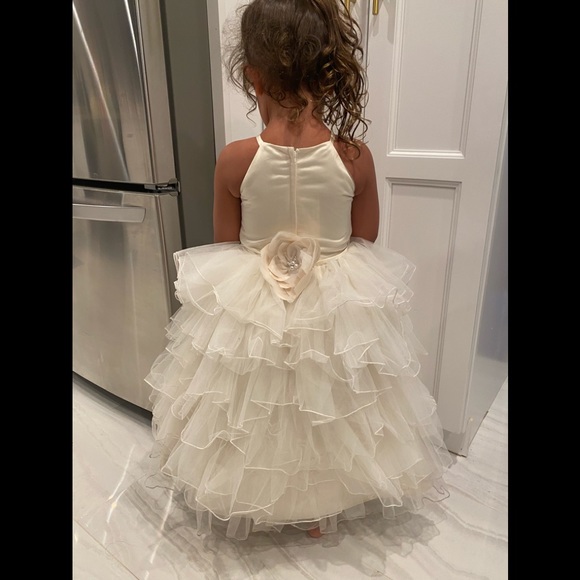 COPY - Joan Calabrese for Mon Cheri flower girl … - Picture 10 of 10